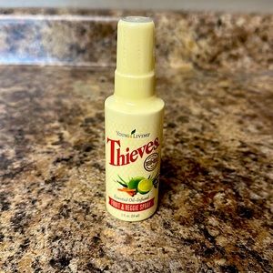 Thieves fruit and veggie spray